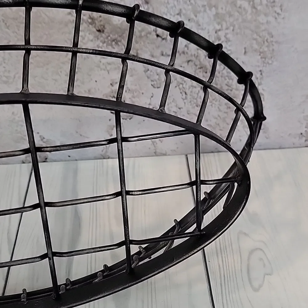 Black Metal Wire Serving Basket